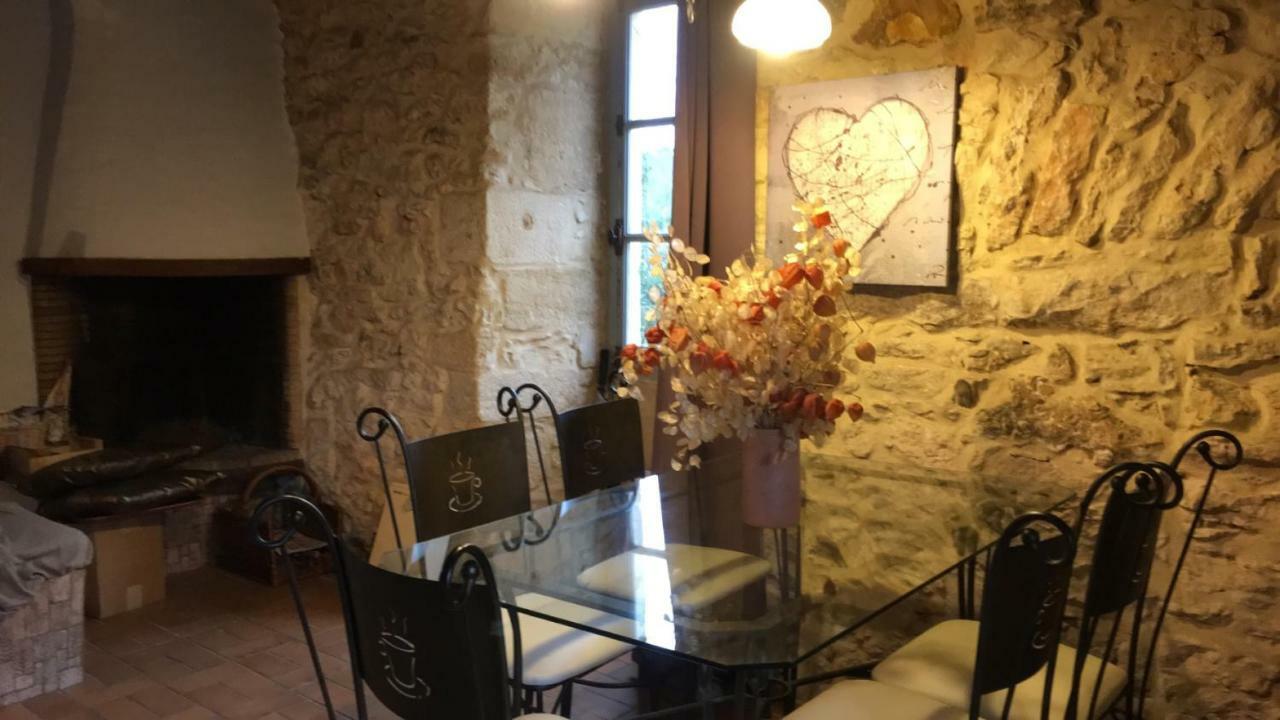 Petite Maison en Périgord Noir Plazac Esterno foto